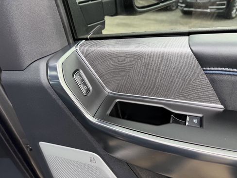 Used 2025 Ford F250 Platinum image 61