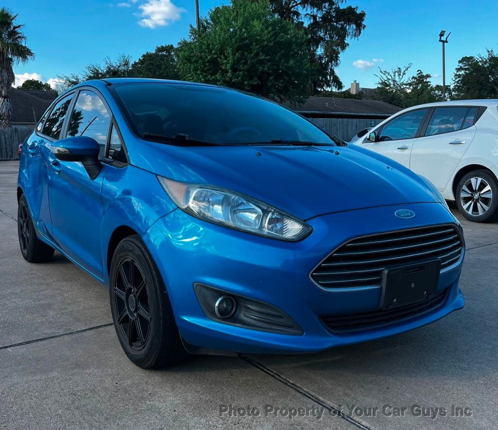 Used 2014 Ford Fiesta SE w/ Equipment Group 201A FWD image 4