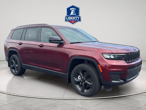 New 2025 Jeep Grand Cherokee L Altitude AWD/4WD image 15