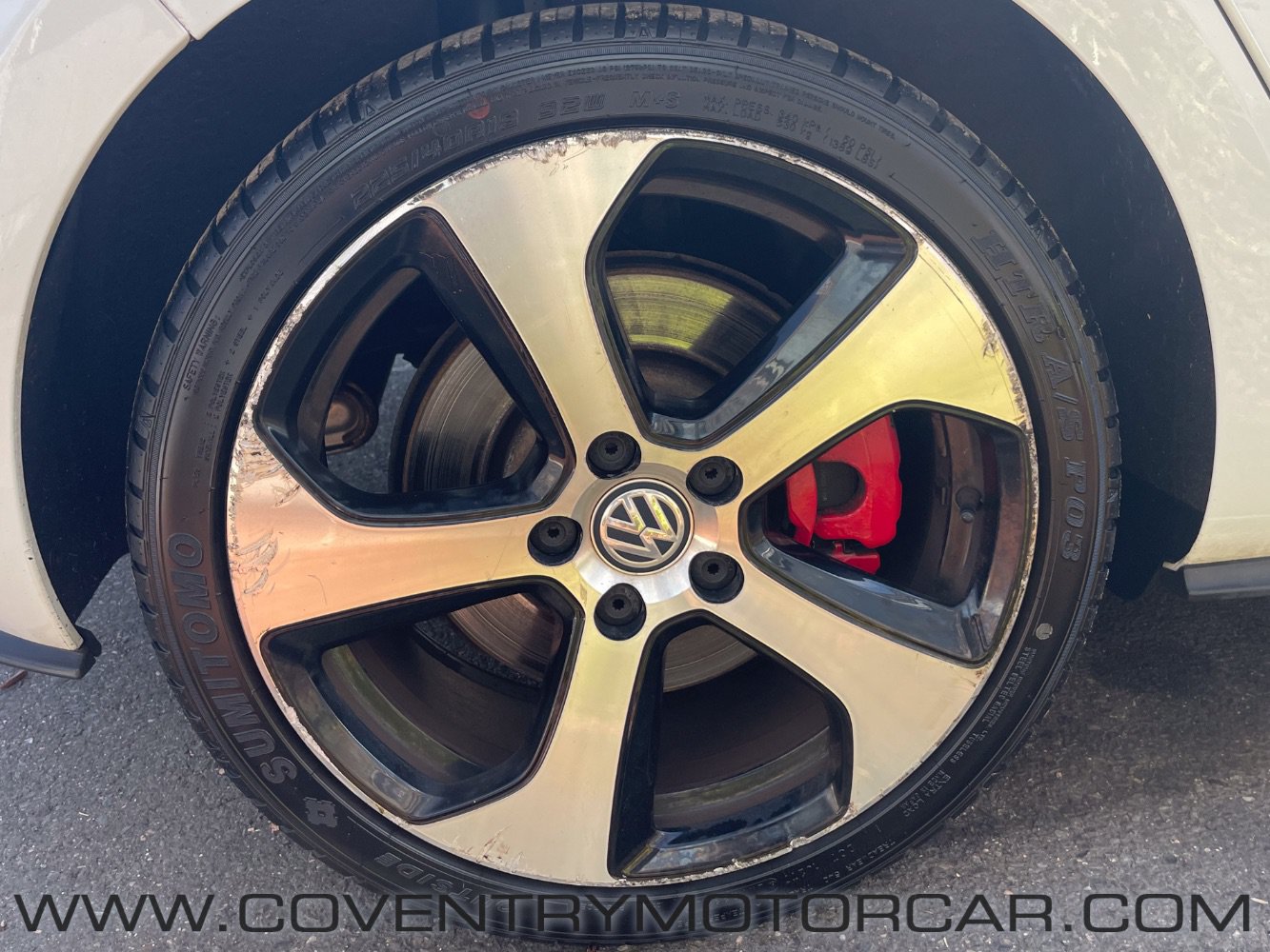 Used 2017 Volkswagen GTI SE FWD image 11
