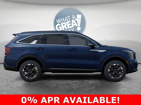 New 2026 Kia Sorento S w/ S Panoramic Sunroof Package AWD/4WD image 7