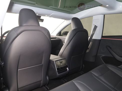 Used 2025 Tesla Model 3 Long Range image 53