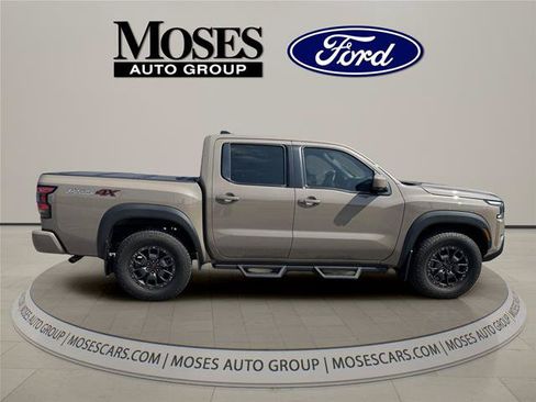 Used 2023 Nissan Frontier PRO-4X w/ Pro-4X Premium Package AWD/4WD image 4