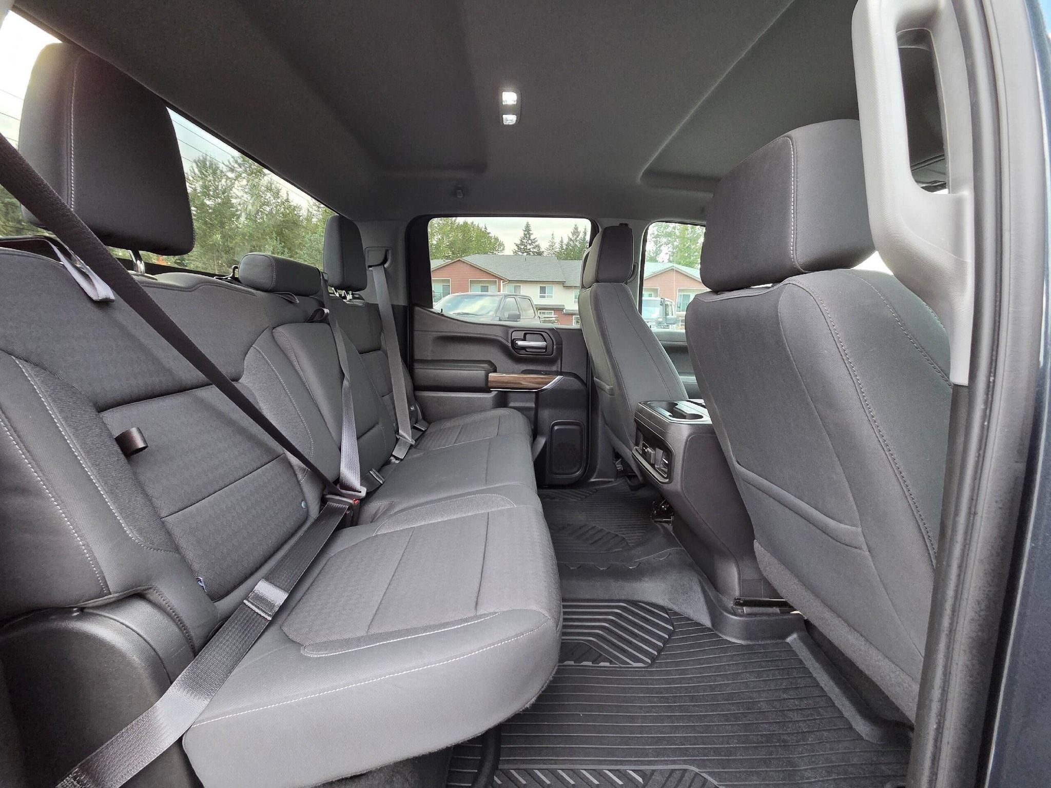 Used 2020 Chevrolet Silverado 1500 RST AWD/4WD image 28