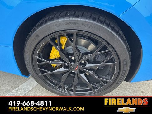 New 2025 Chevrolet Corvette Stingray Premium Cpe w/ Z51 Performance Package image 47