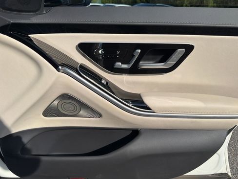Certified 2022 Mercedes-Benz S 500 4MATIC image 55