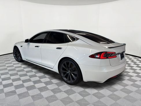 Used 2020 Tesla Model S Long Range AWD/4WD image 3
