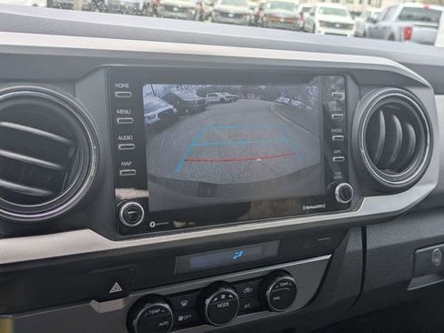 Used 2021 Toyota Tacoma SR5 RWD image 21