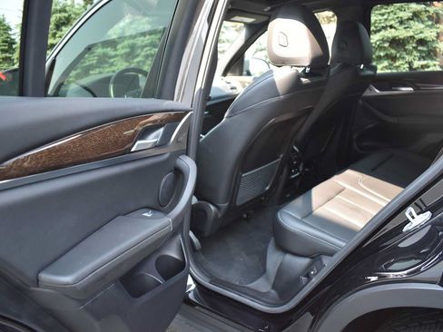 Used 2024 BMW X3 xDrive30i w/ Premium Package AWD/4WD image 12