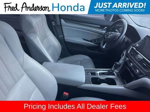 Used 2018 Honda Accord Touring image 5