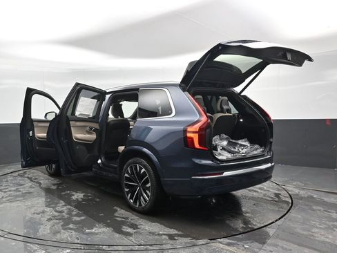 New 2026 Volvo XC90 B6 Plus w/ Protection Package image 46