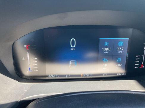 Certified 2023 Ford Escape ST-Line w/ Tech Pack #1 FWD image 22