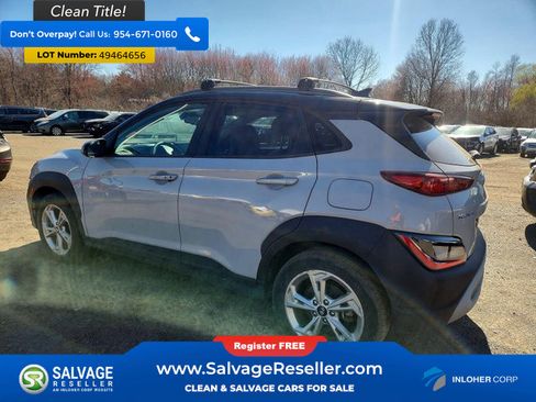 Used 2023 Hyundai Kona SEL AWD/4WD image 3