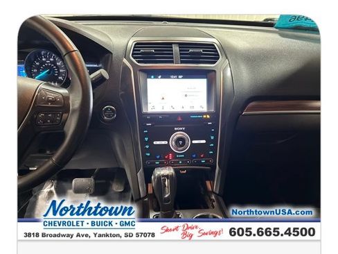 Used 2019 Ford Explorer Limited AWD/4WD image 17