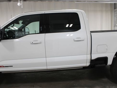 New 2026 Ford F250 Platinum image 5