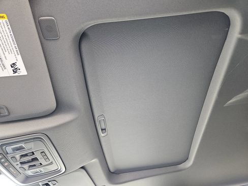 New 2026 GMC Sierra 3500 Denali w/ Denali Reserve Package image 18