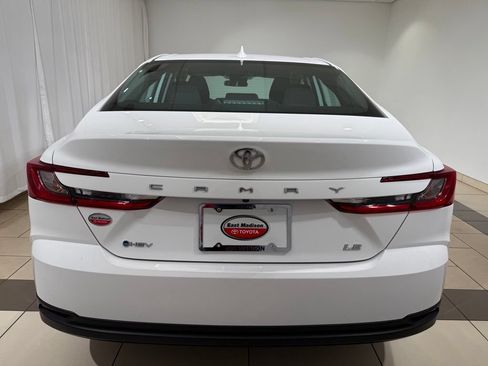 Certified 2025 Toyota Camry LE FWD image 4