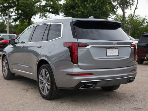 Certified 2025 Cadillac XT6 Premium Luxury w/ Platinum Package AWD/4WD image 3