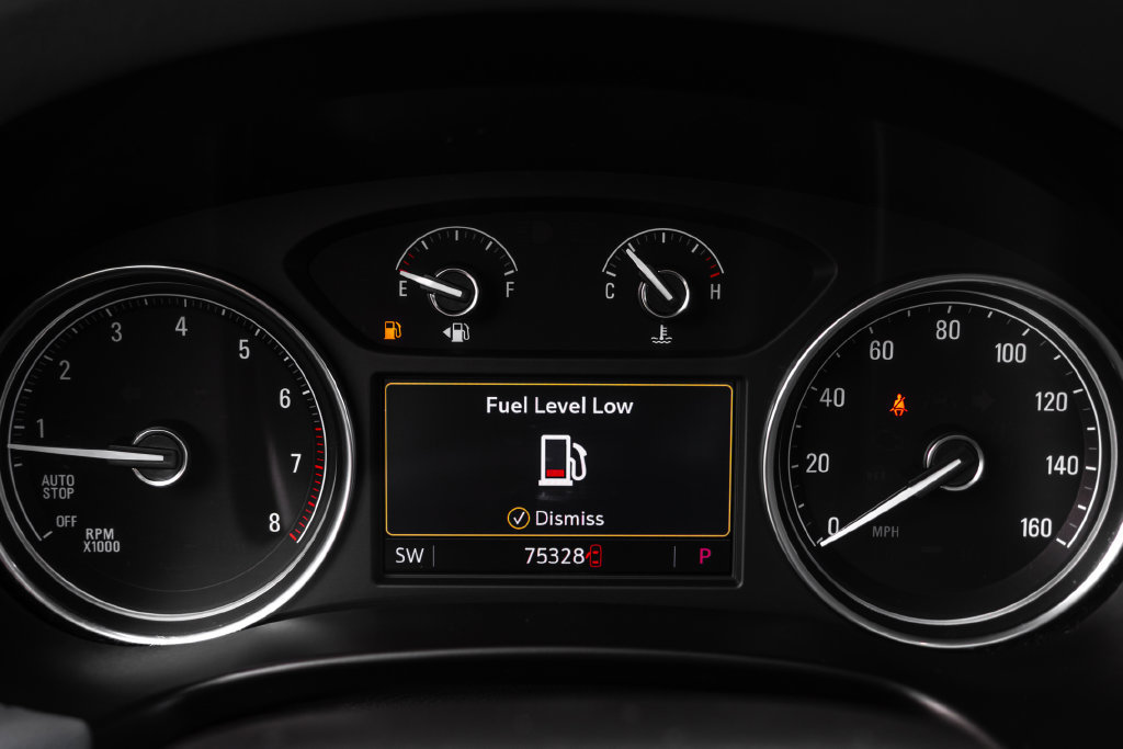 Used 2020 Buick Enclave Essence w/ Sound and Sites Package FWD image 26