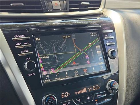 Used 2018 Nissan Murano SV FWD image 12