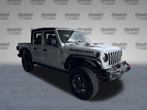 Used 2023 Jeep Gladiator Rubicon w/ Cold Weather Group AWD/4WD image 3