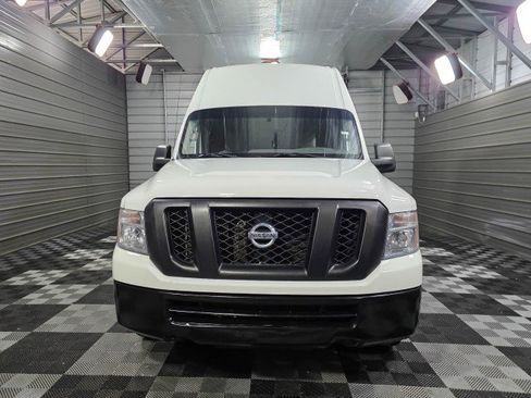 Used 2019 Nissan NV 2500 SV image 3