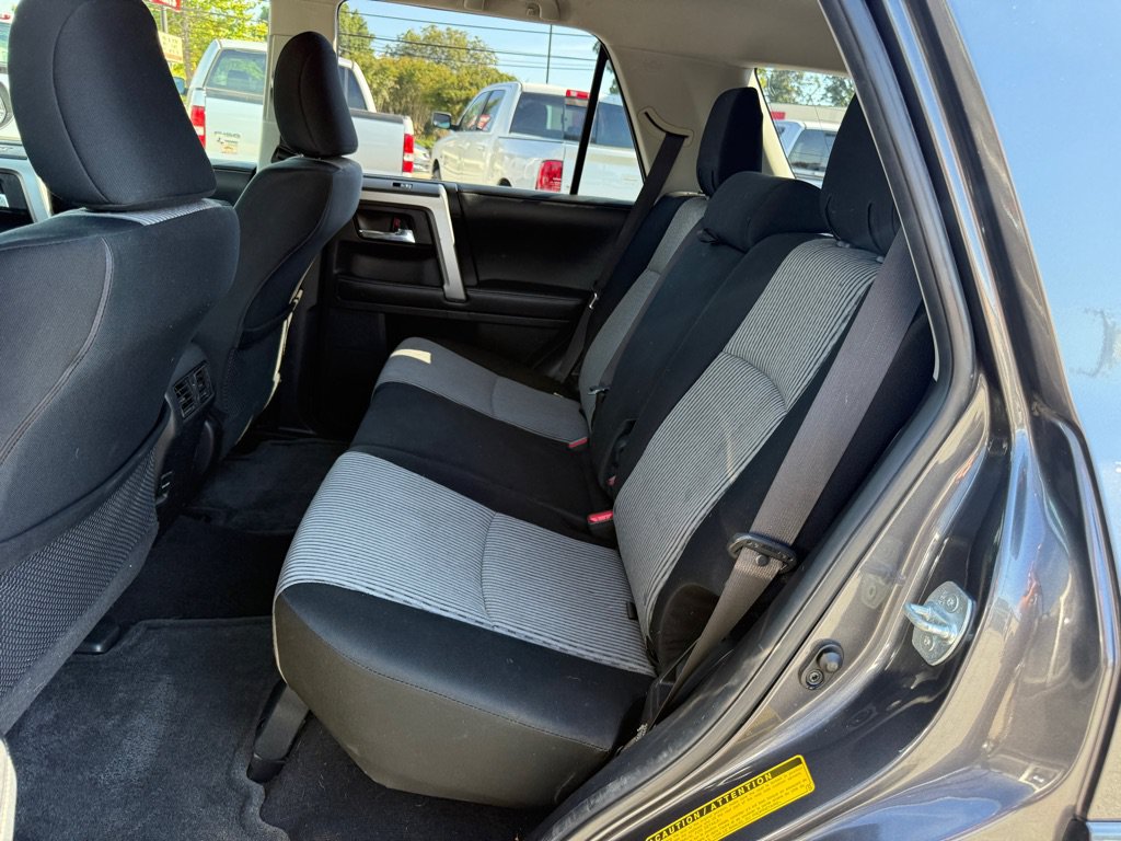 Used 2014 Toyota 4Runner SR5 AWD/4WD image 13
