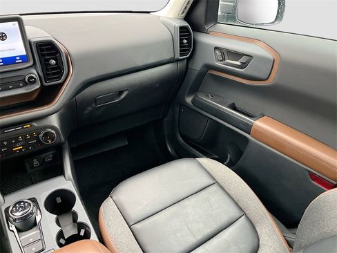Used 2024 Ford Bronco Sport Outer Banks image 22