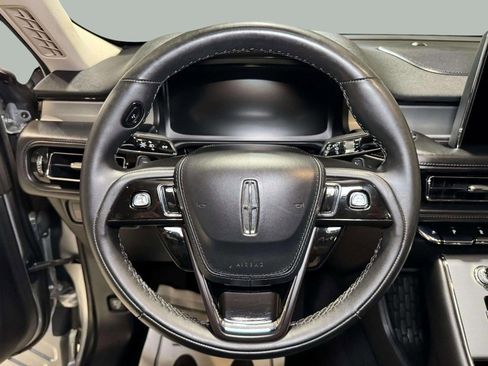 Certified 2022 Lincoln Aviator AWD w/ Premium Package image 23