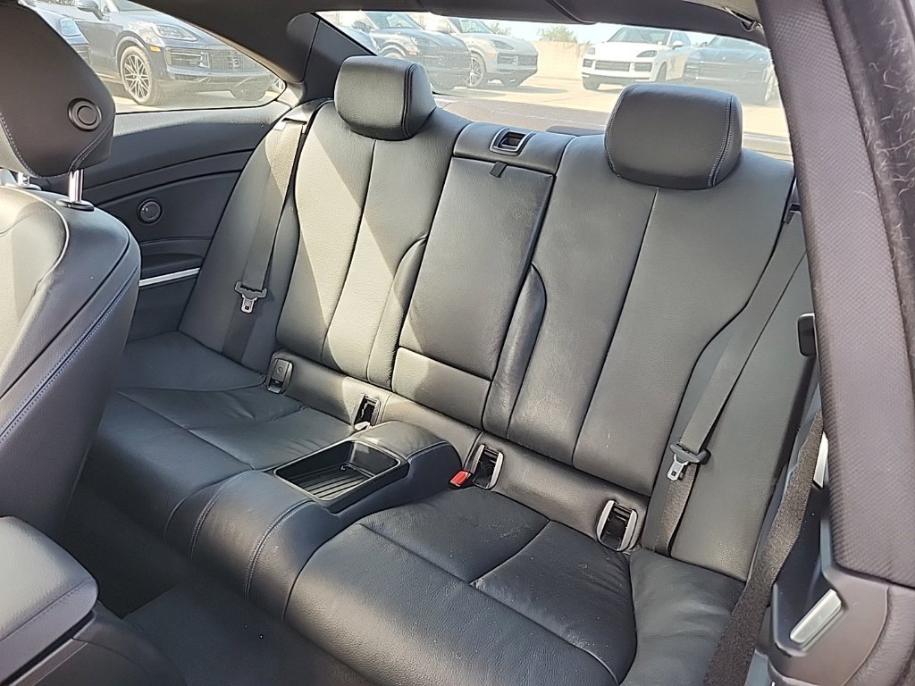 Used 2019 BMW 440i Coupe w/ M Sport Package RWD image 3