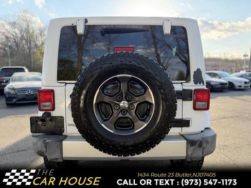 Used 2014 Jeep Wrangler Sahara w/ Dual Top Group image 9