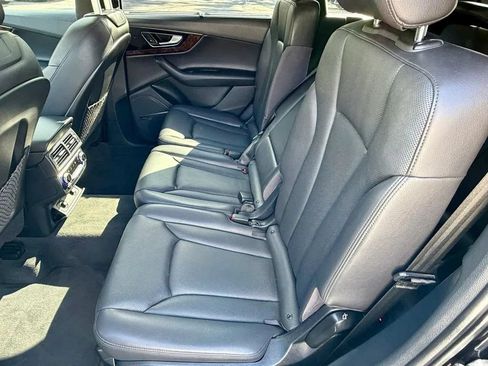 Used 2017 Audi Q7 3.0T Prestige w/ Prestige Package AWD/4WD image 15