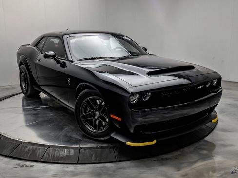Used 2023 Dodge Challenger SRT Hellcat Redeye image 25
