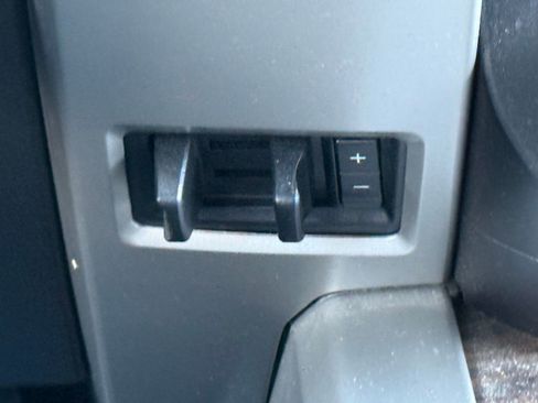 Used 2019 Ford F150 Lariat w/ Equipment Group 502A Luxury image 25