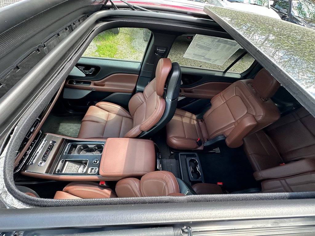 New 2026 Lincoln Aviator Reserve AWD/4WD image 6