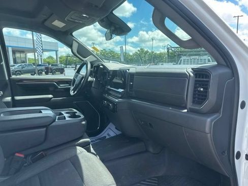 Used 2023 Chevrolet Silverado 1500 LT Trail Boss w/ LPO, Dark Essentials Package AWD/4WD image 33