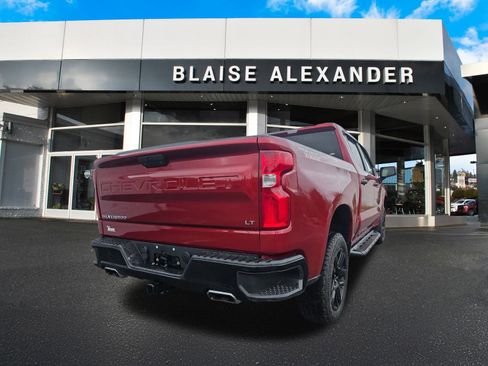 Used 2021 Chevrolet Silverado 1500 LT Trail Boss image 5
