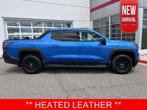 Used 2025 Chevrolet Silverado EV LT AWD/4WD image 1