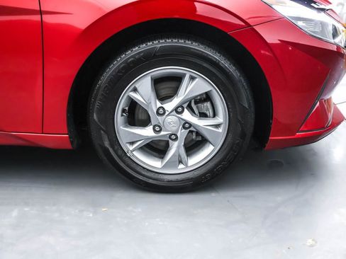 Certified 2023 Hyundai Elantra SE w/ Cargo Package image 37