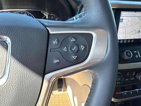 Used 2023 GMC Acadia Denali FWD image 24