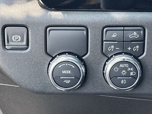 New 2026 GMC Sierra 1500 Elevation w/ Preferred Package image 18