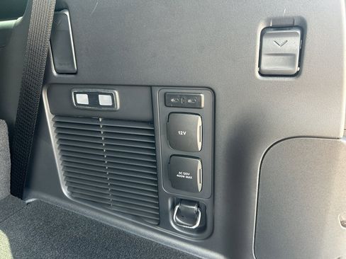 New 2025 Ford Expedition Platinum w/ Stealth Performance Package image 15