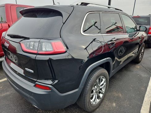 Used 2019 Jeep Cherokee Latitude Plus w/ Cold Weather Group image 7