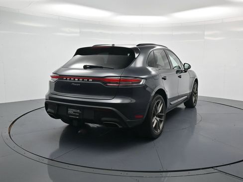 Used 2026 Porsche Macan image 30