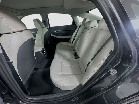 New 2026 Hyundai Sonata Limited image 17