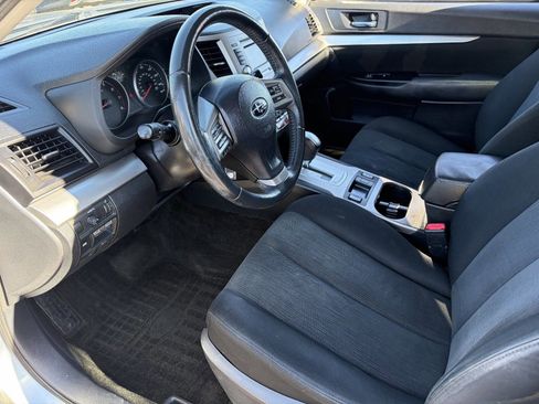 Used 2014 Subaru Outback 2.5i Premium AWD/4WD image 19