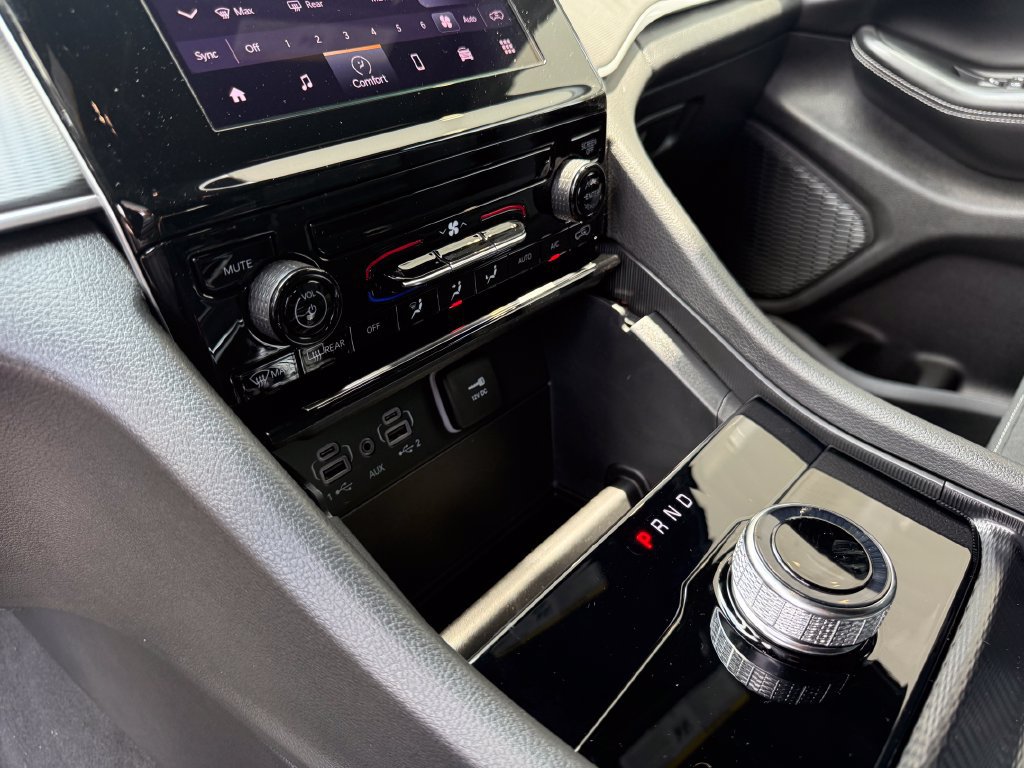 New 2026 Jeep Grand Cherokee 2WD image 19