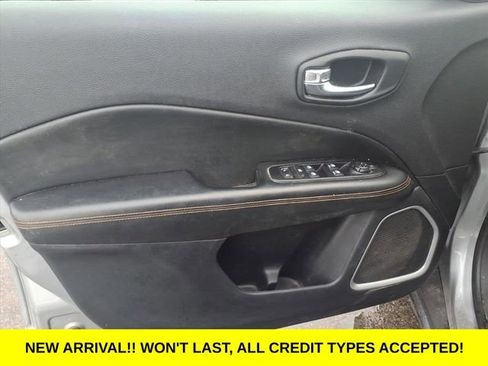 Used 2021 Jeep Compass Limited image 13
