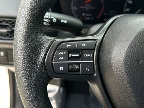 Used 2023 Honda HR-V LX image 22