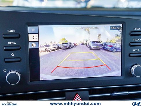 New 2026 Hyundai Elantra SE FWD image 28
